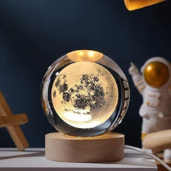 3D Moon Crystal Ball – The Perfect Gift for Loved Ones